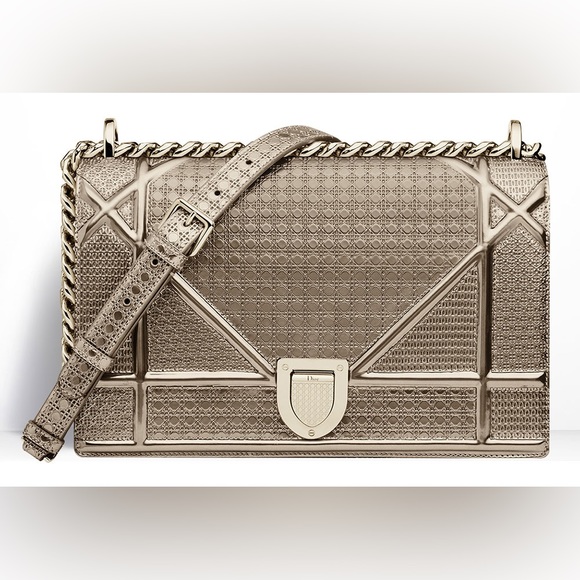 Dior Light Gold-tone Metallic Patent Leather Micro Cannage Medium Shoulder Bag - Picture 17 of 17